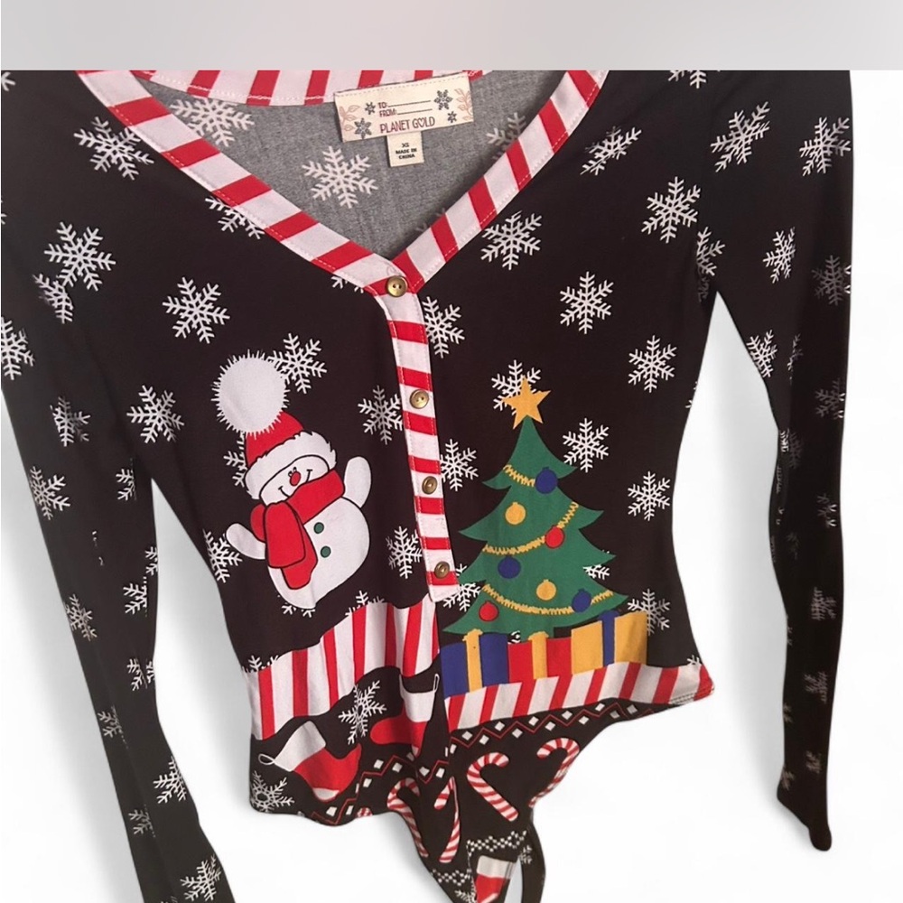 Planet Gold Black and Red Snowflake Cardigan